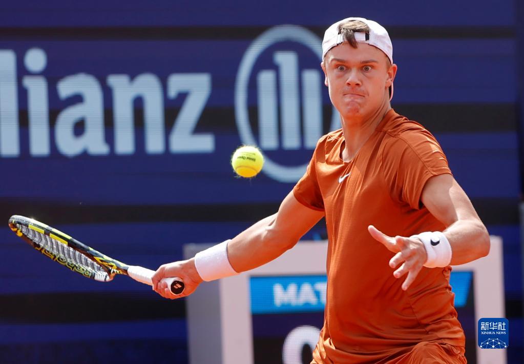 这依然是个 这依然是个