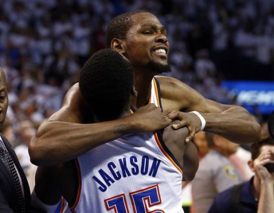 格帮助球队 格帮助球队