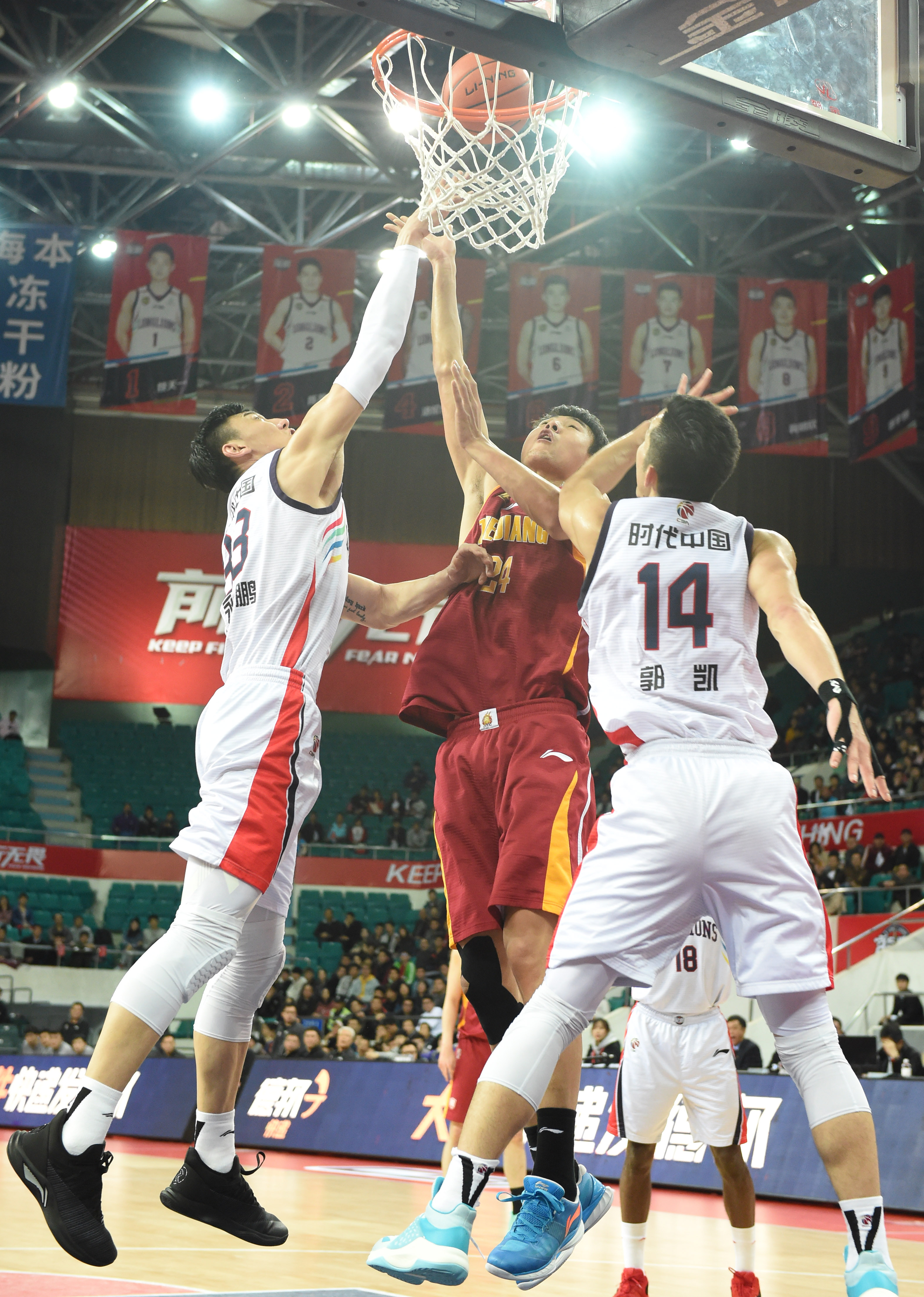 比不增反而 比不增反而