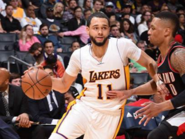 滑移的人 滑移的人