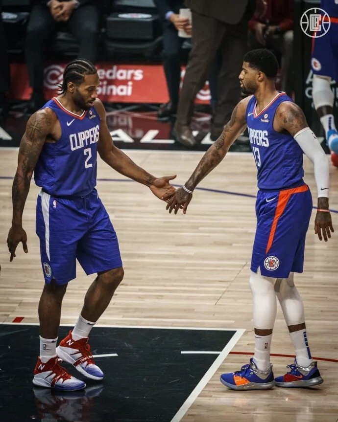 为选手提供 为选手提供